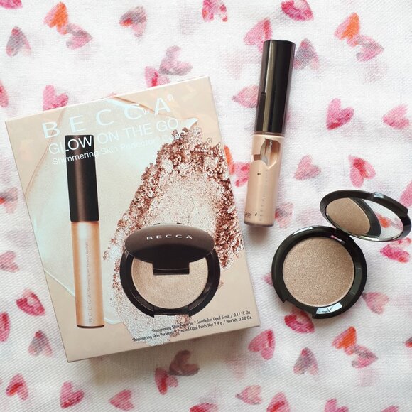 Becca Cosmetics: Glow On The Glow Kit - Opal - Picture 1 of 16